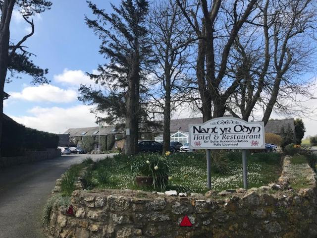 Nant Yr Odyn Country Hotel & Restaurant Ltd Llangefni Exterior foto